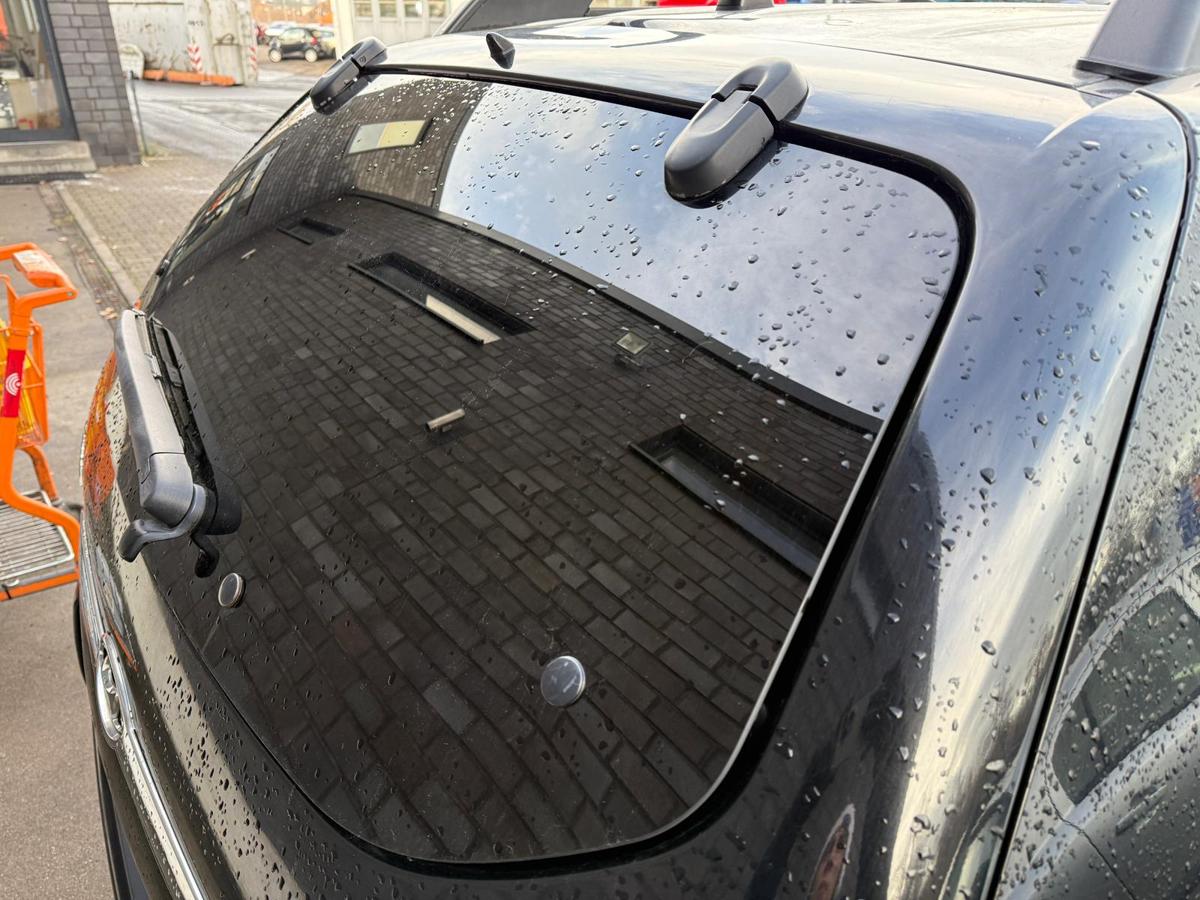 Hyundai Tucson JM original Heckscheibe ausstellbar beheizbar BJ06